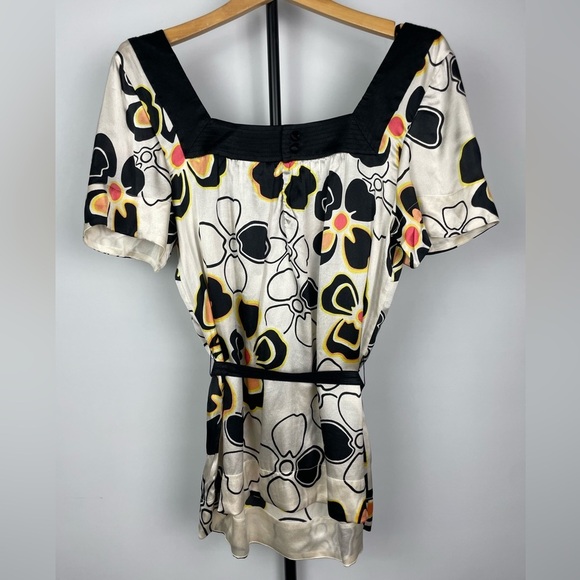 Y2K 2000s Guess Floral Silk Blend Square Neck Short Sleeve Blouse - Picture 9 of 9